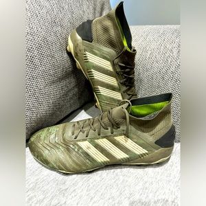 RARE Adidas Predator 19.1 FG Firm Ground  Primeknit Soccer Cleats Sz 11.5 EF8205